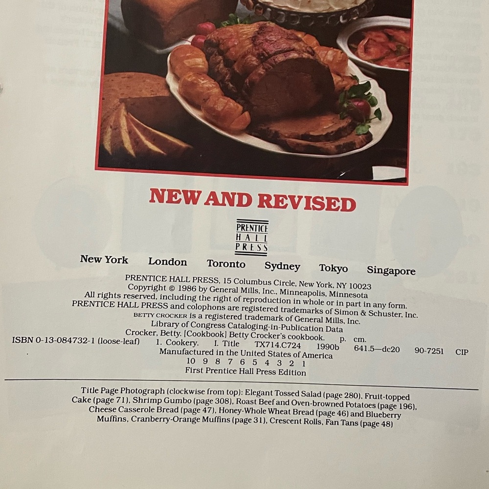 Vintage Betty Crocker's Cookbook New and Revised Hardcover Binder 1986 - Picture 6 of 15
